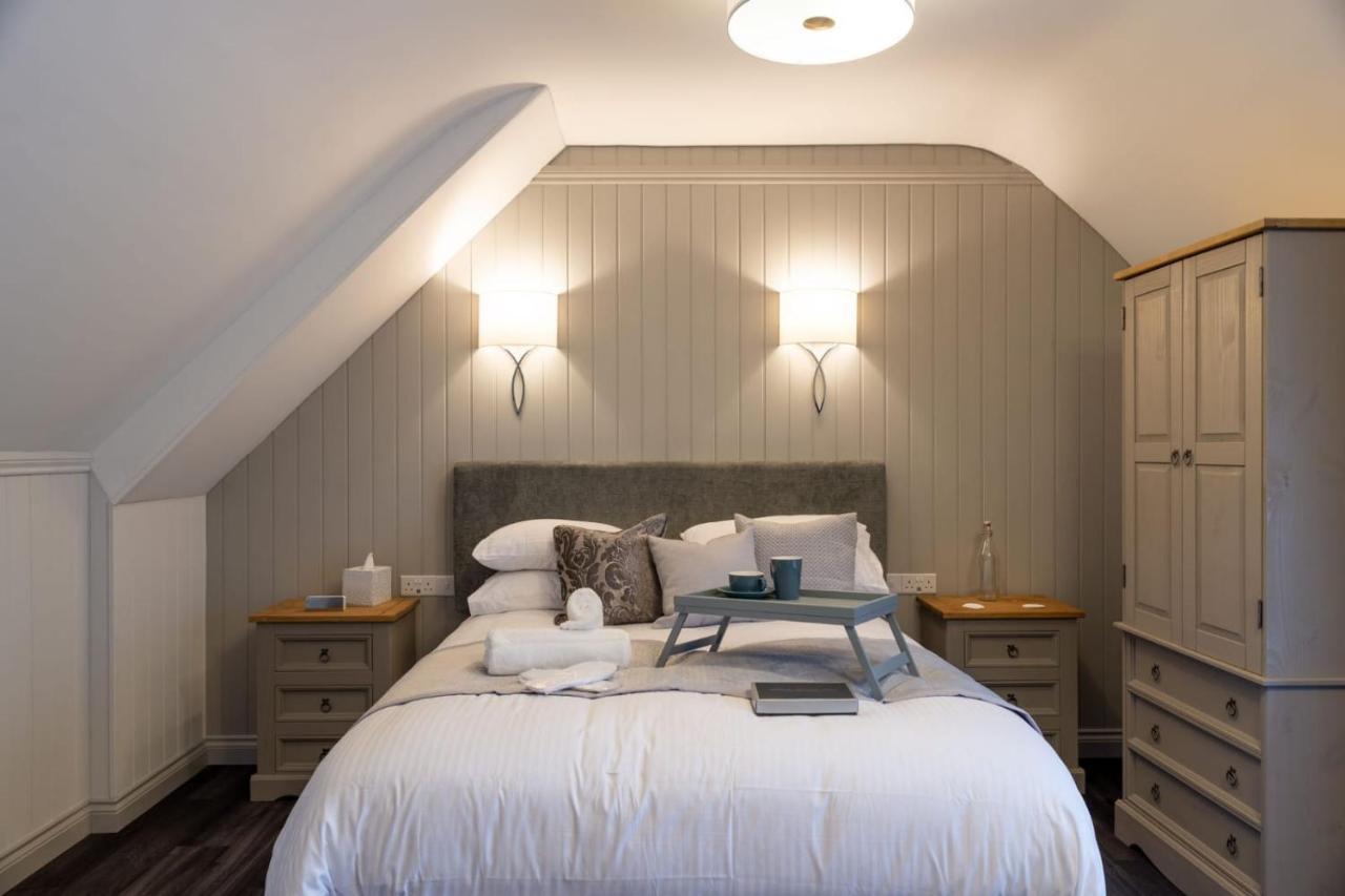 The Three Crowns B&B Plymouth Buitenkant foto